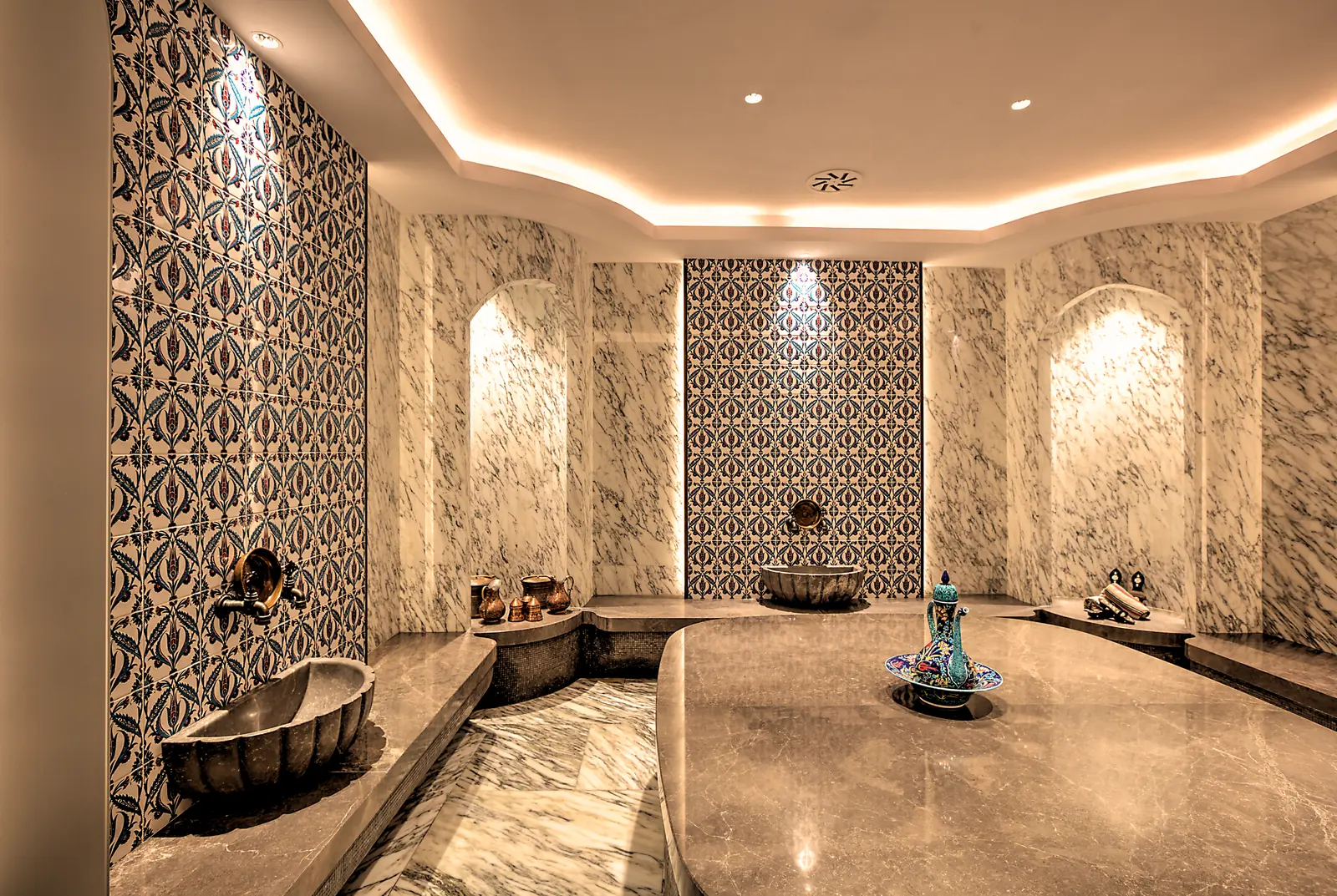 Four Seasons Hotels & Resorts