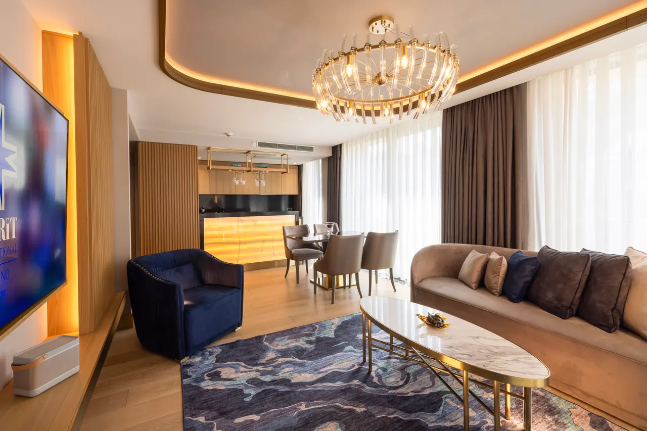 Merit Starlit Hotel Residence
