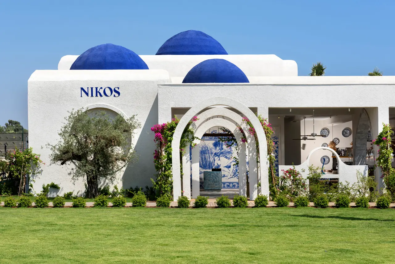 Nikos